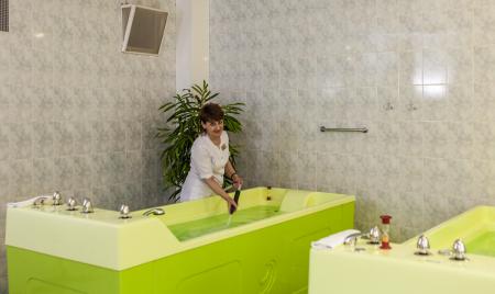 Подводный душ массаж